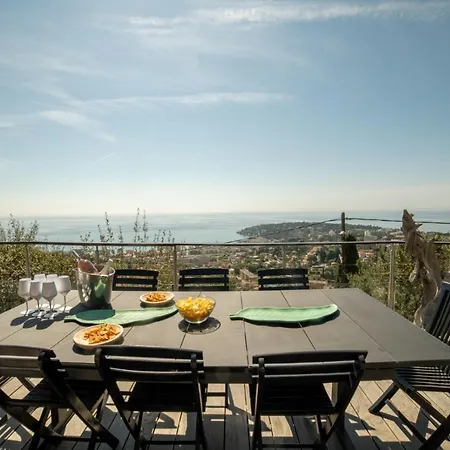 Vue Mer Proche Monaco Et Menton